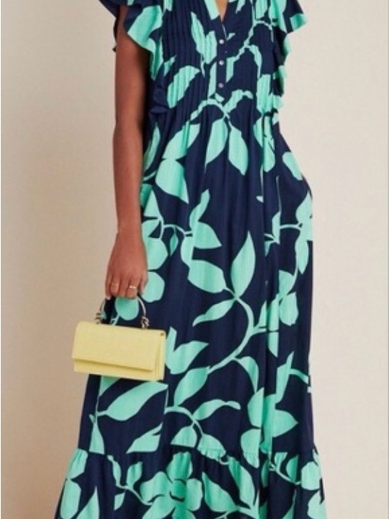 Maeve Dresses & Skirts - Maeve floral print midi dress